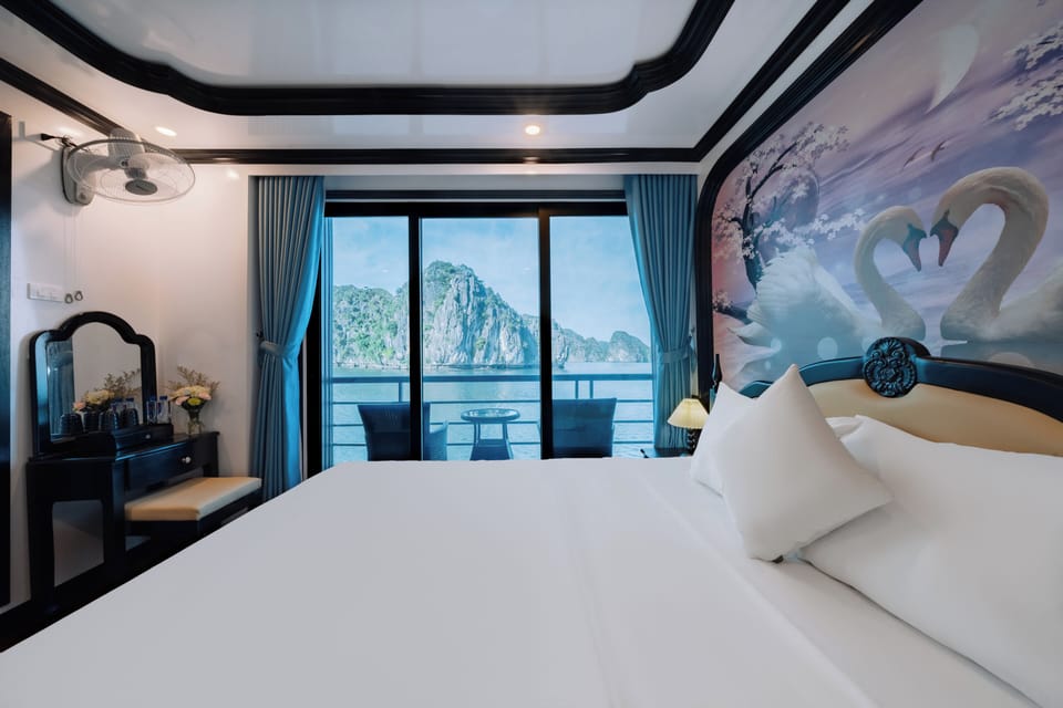 Deluxe Double or Twin Room, Balcony, Ocean View | Free WiFi