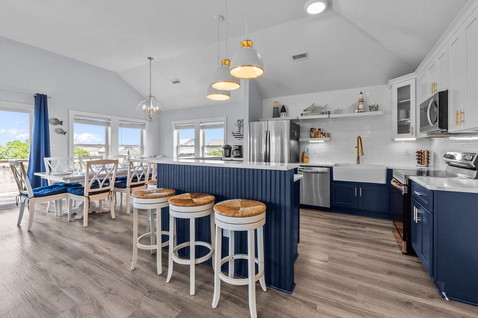 HISA17: Outer Banks Salvo Family Retreat | Top Level Kitchen