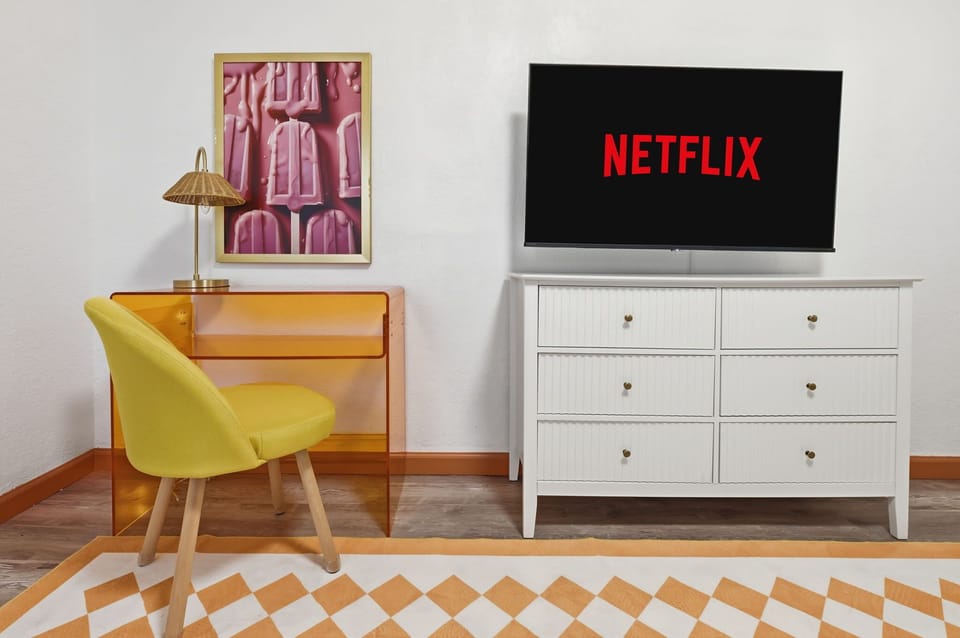 Screen dreams come true! Whether it’s Netflix, gaming, or a cozy movie night, we’ve got you covered.