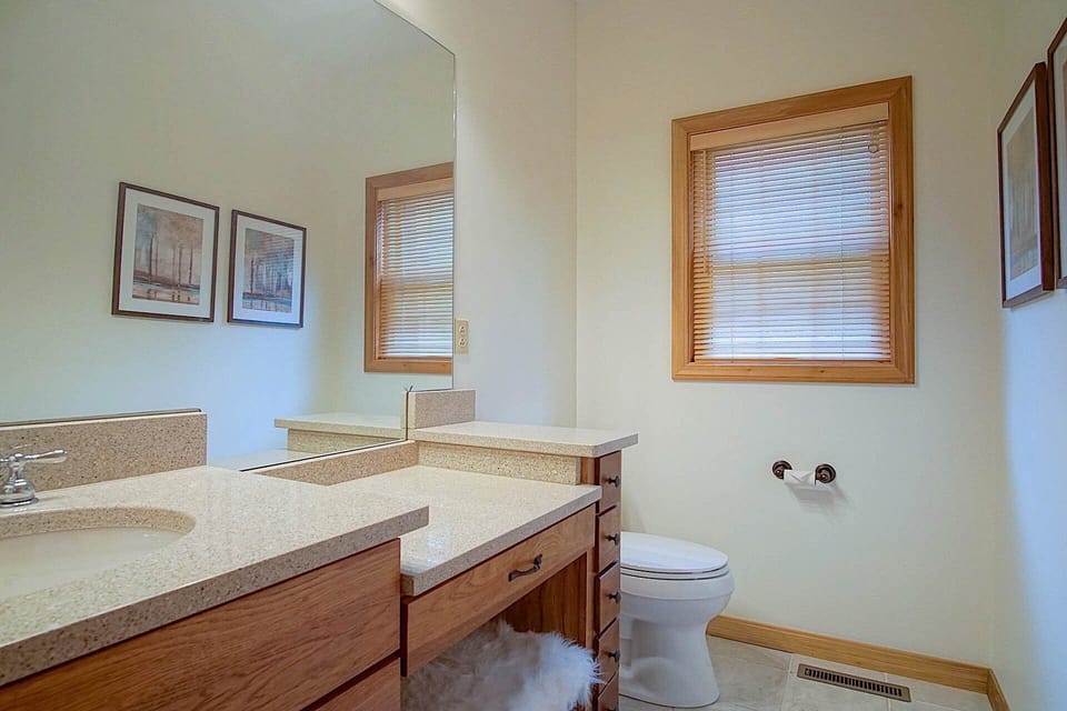 Top Property on Snowshoe Mountain North Westridge 32 is as Magnificent as its Western Views! House in Snowshoe