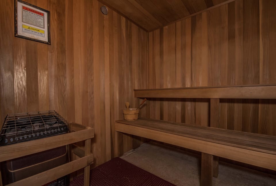 2 Br: Soaring Eagle Lodge 317: Luxury Bell Tower Condo - Great Amenities -slope Side Apartment in Snowshoe