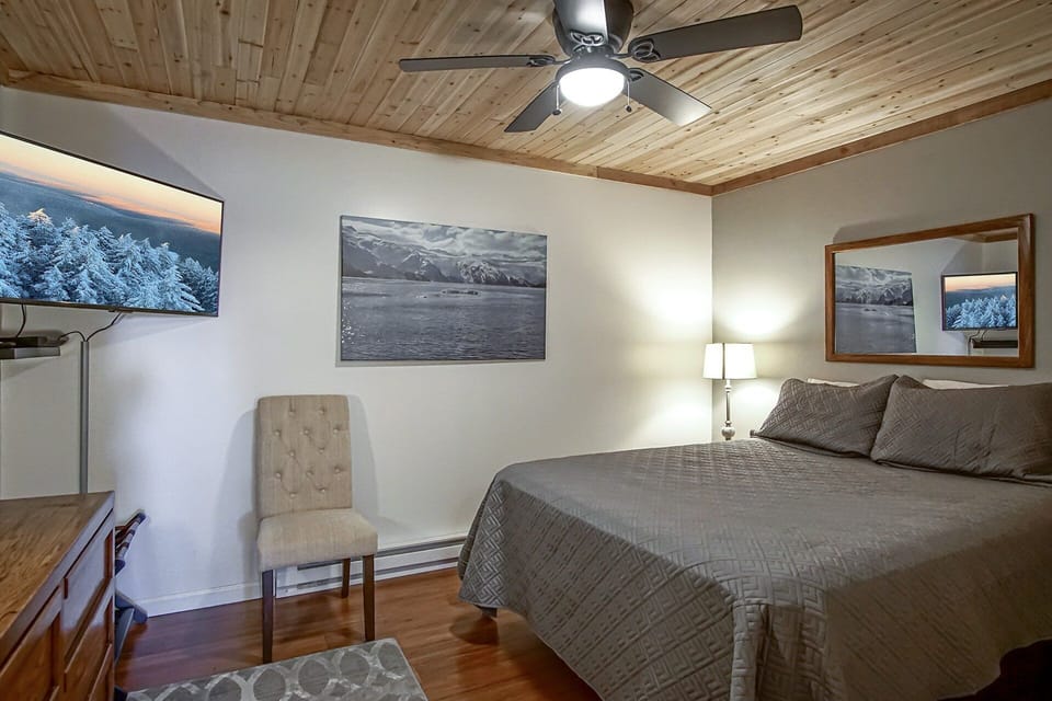 1 Br: Snowcrest 210b: Easy Access to Widow Maker Territory Apartment in Snowshoe
