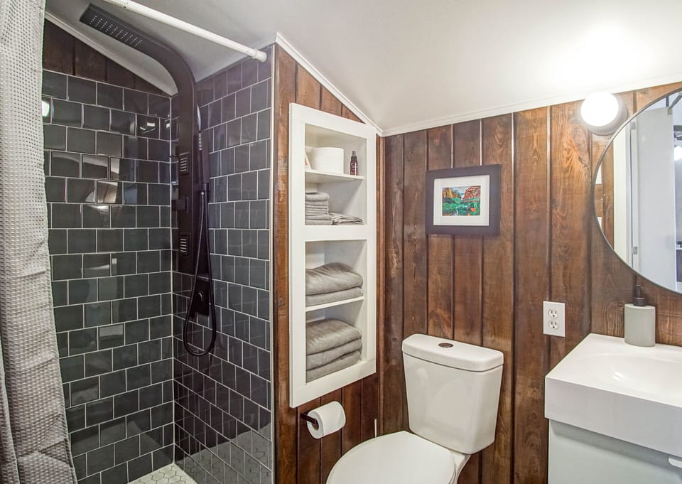 2 Br: Wabasso 5: 2br, 2 Bath House in Snowshoe