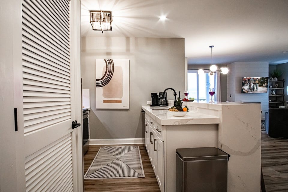 Condo, Multiple Beds, Pool Access, Mountain View (2 Br: Seneca 200) | Private kitchen