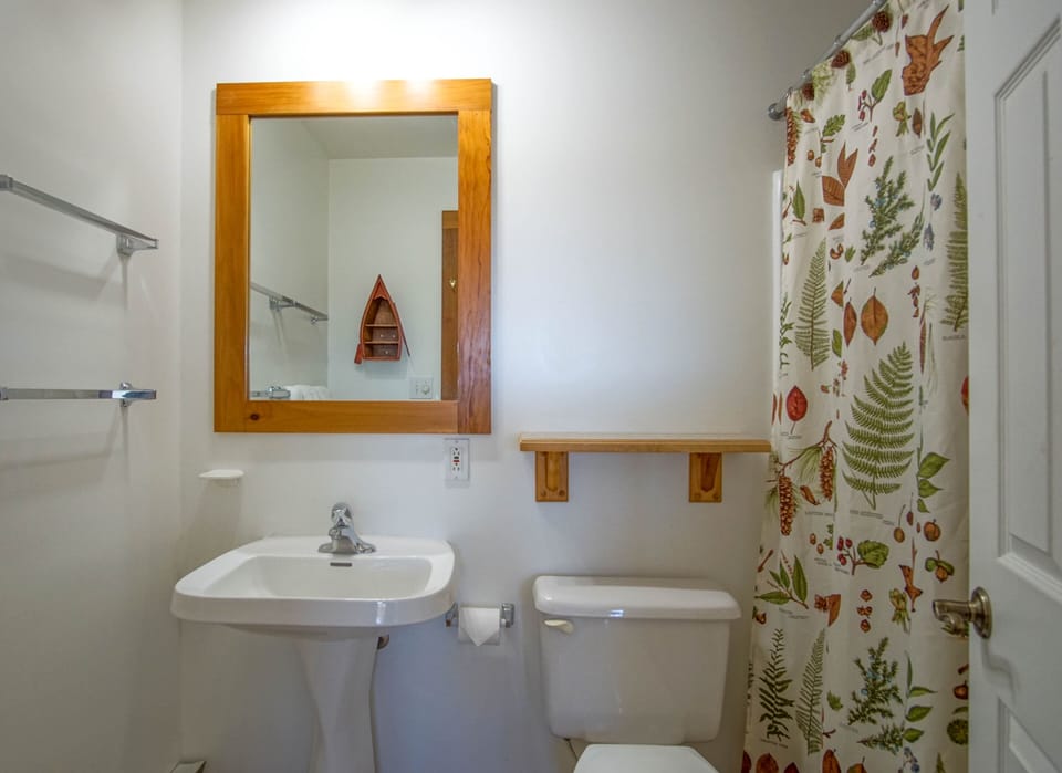 Camp 4 #2: 2 Bedrooms, 2.5 Baths: Slope Side, Gas Fireplace House in Snowshoe
