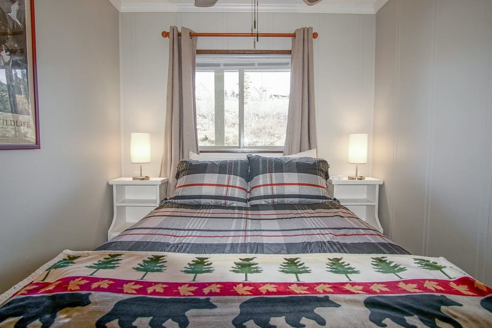 Summit 304b 3 Bedrooms 2 Full Baths Apartment in Snowshoe