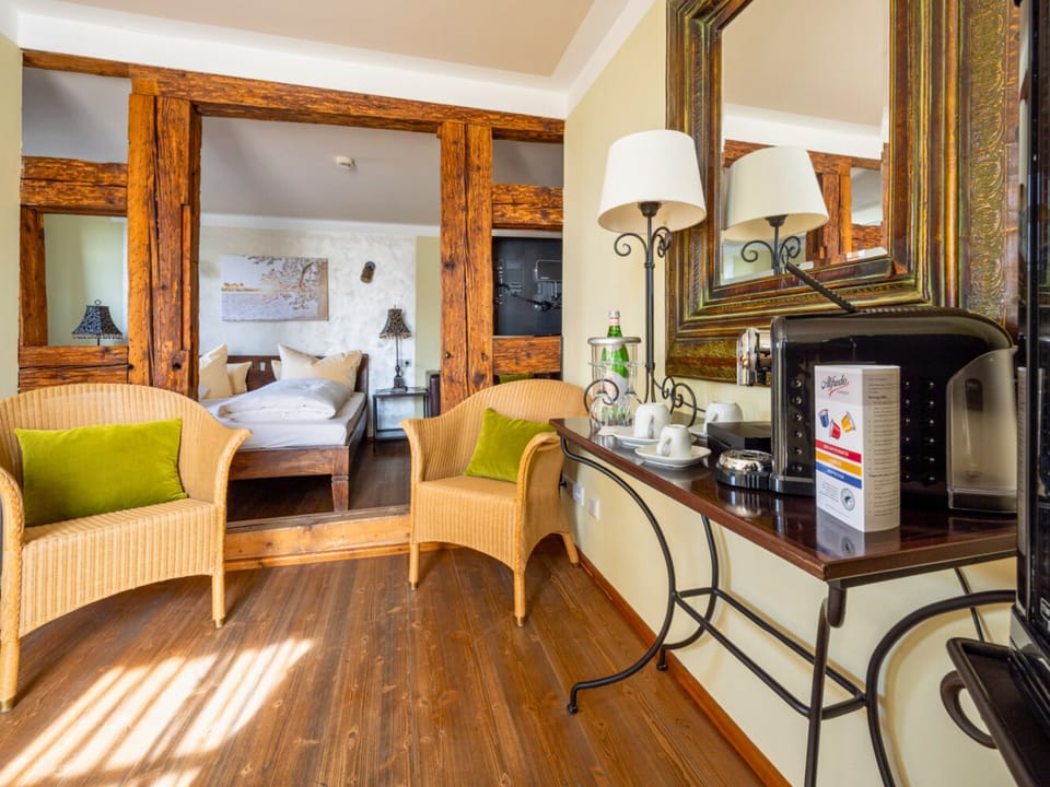 Double Room, River View | Blackout drapes, iron/ironing board, free WiFi, bed sheets