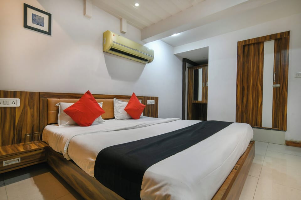 Standard Room | Desk, laptop workspace, WiFi (free)