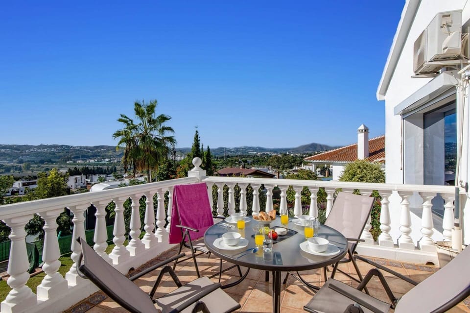 Villa Paisible image
