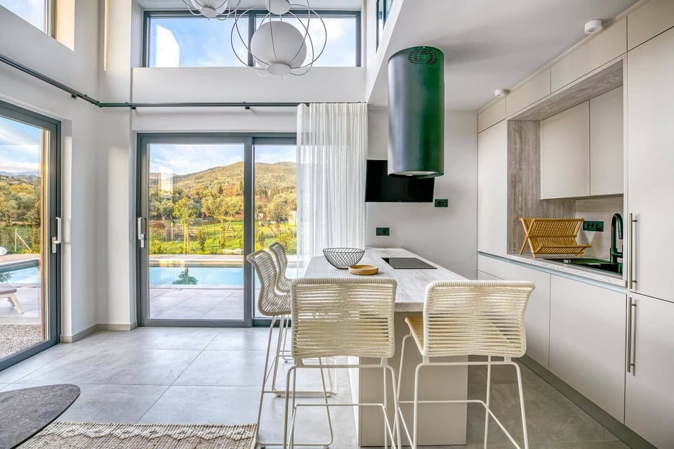 Villa Wind image