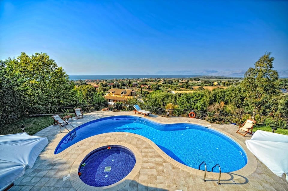 Villa Mare e Monte image