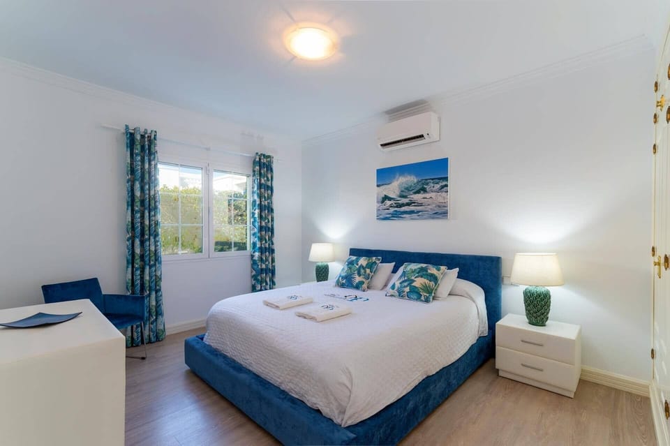 Villa Ocean People image