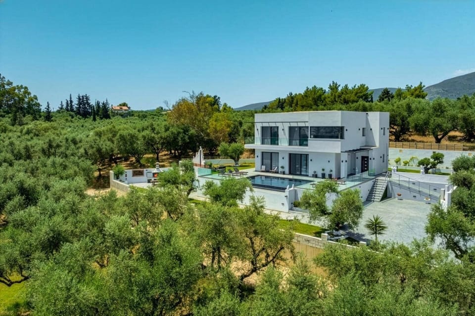 Villa Trevilat image