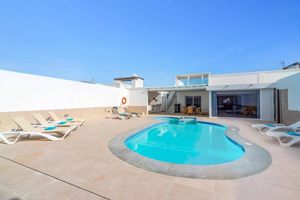 Villa Valeria image