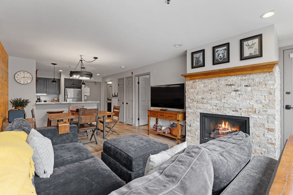 Condo (1 Bedroom) | Front of property