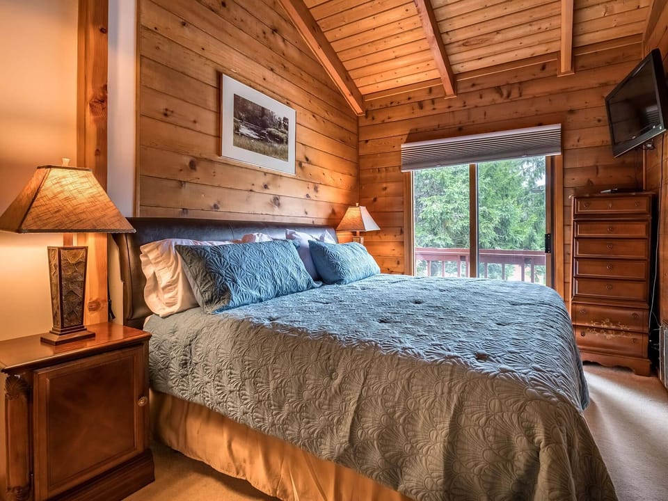 Powder Monkey #3: 3 Bedrooms, 2 Full Baths: Slope Side House in Snowshoe