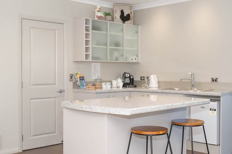 Living room - kitchenette
