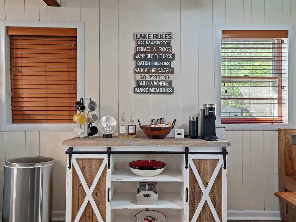 Cozy dining nook w/ compact table, perfect for casual meals or morning coffee