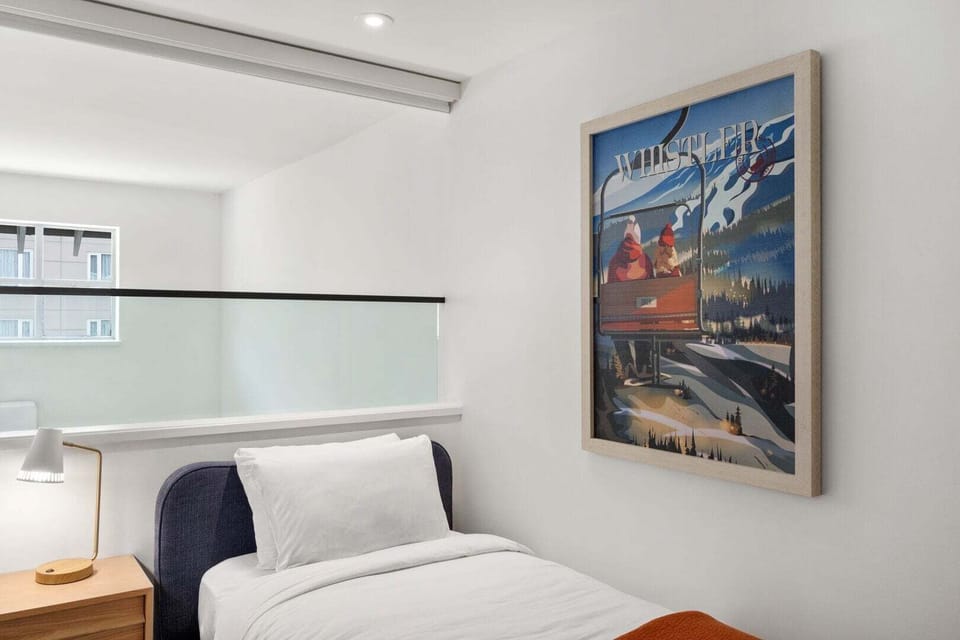 This versatile loft bedroom features blackout blinds, allowing it to be enclosed for a peaceful night's sleep