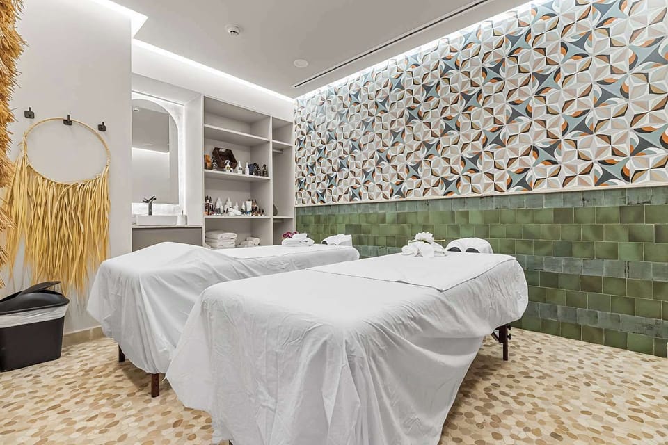 Spa with massages from $600 MXN / hr