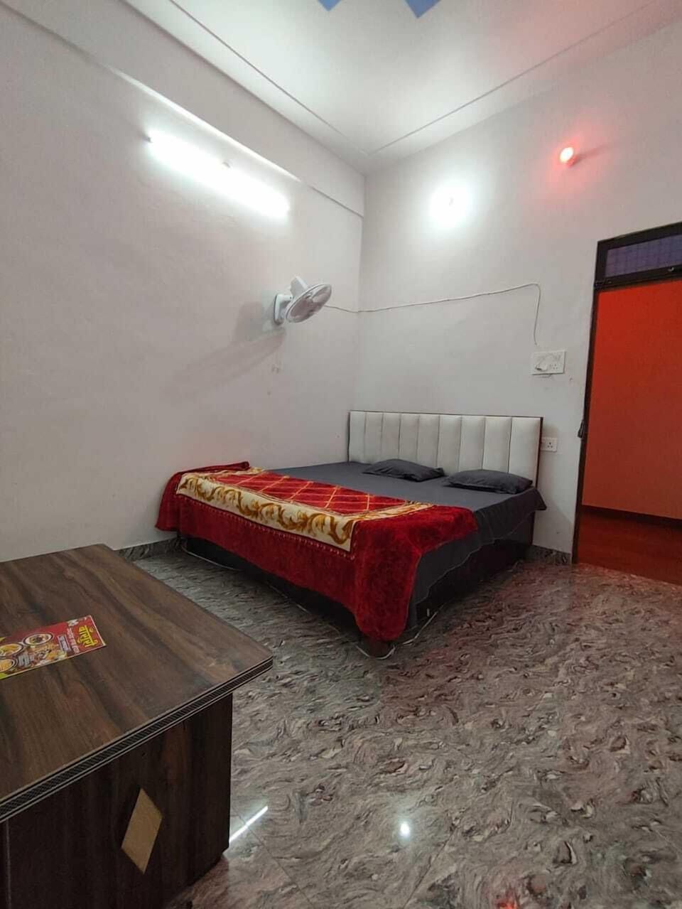 Deluxe Room | Rollaway beds, free WiFi, bed sheets
