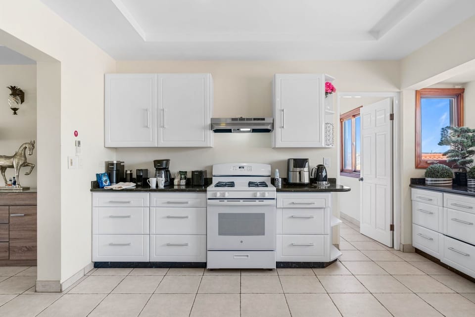 Villa (5 Bedrooms) | Property amenity
