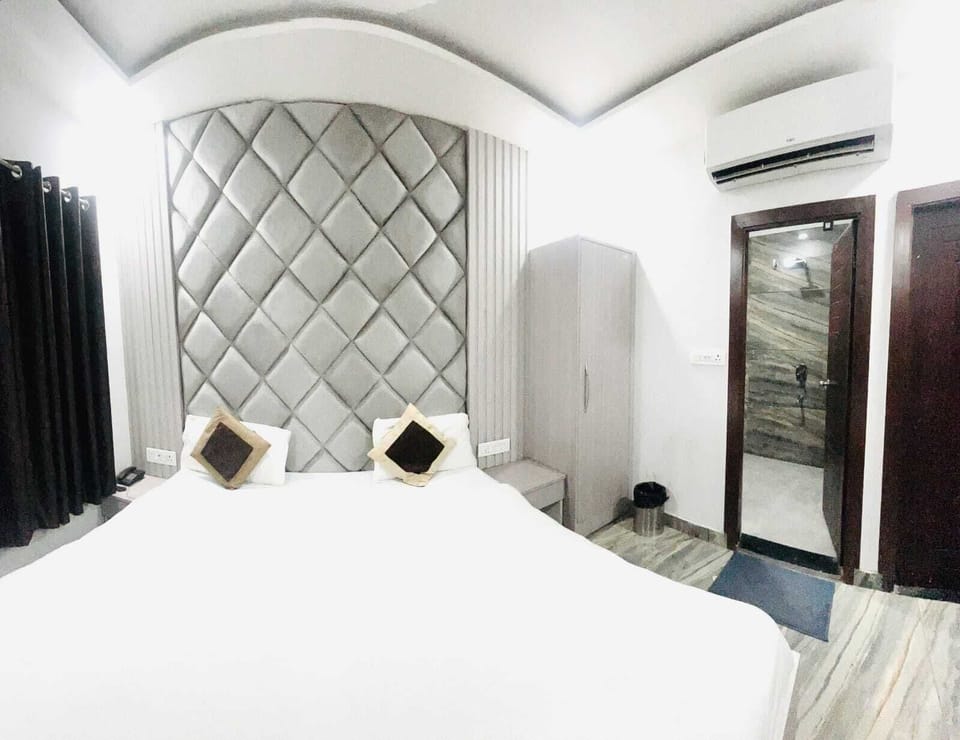 Deluxe Double Room | Desk, free WiFi
