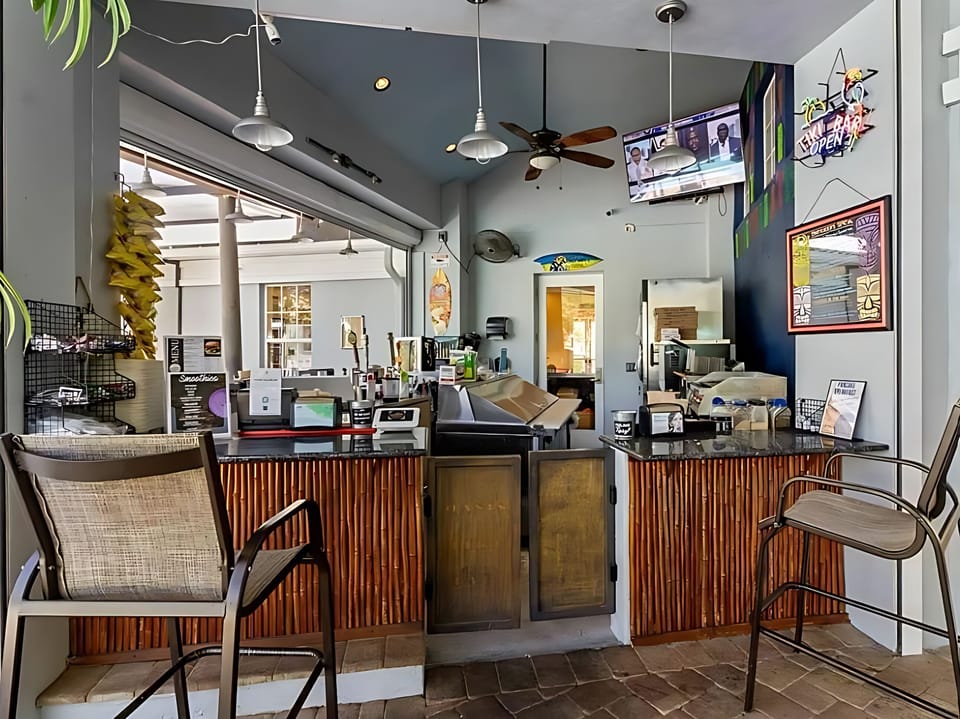 Poolside tiki bar
