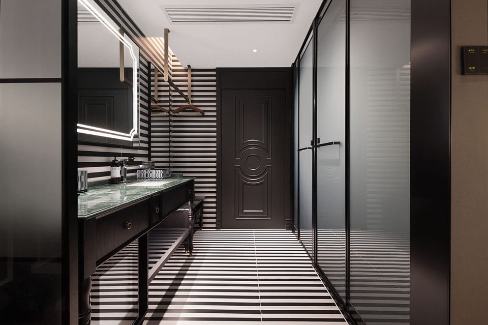 Basic Twin Room, Multiple Beds | Bathroom | Shower, rainfall showerhead, free toiletries, hair dryer