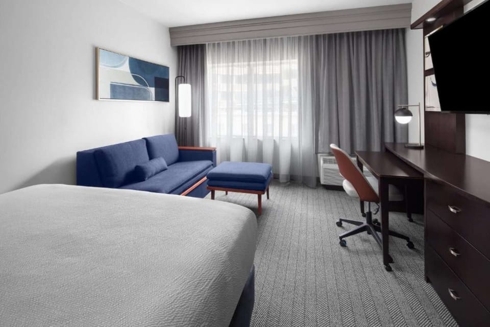 1. King Room with Sofa Bed