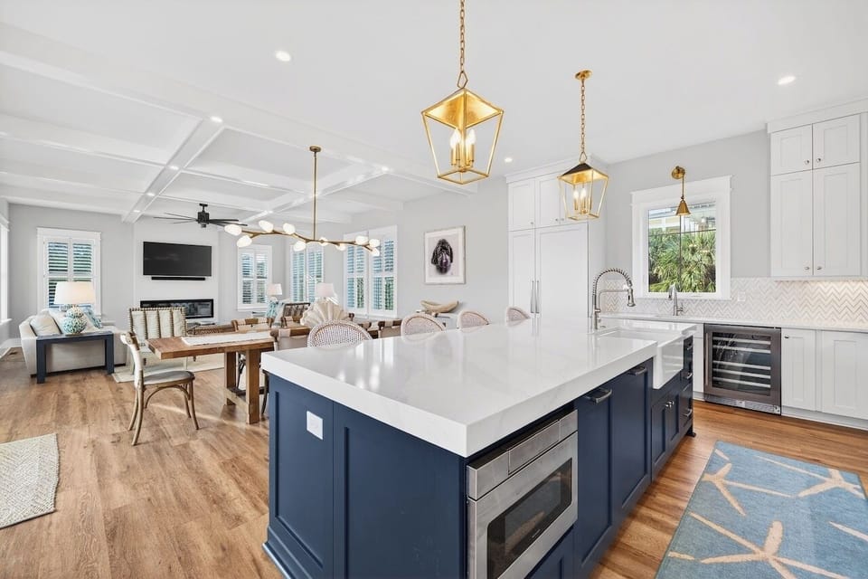 Kitchen Island | Southern Grace | 6 23rd Ave. | Isle of Palms, SC | IOP Escapes