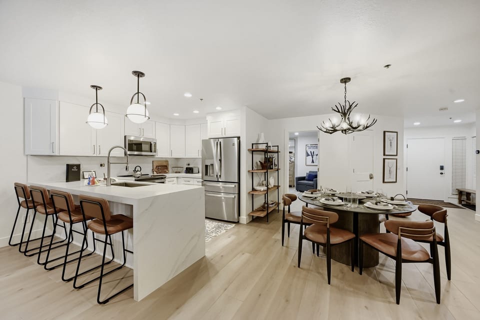Condo, 2 Bedrooms | Private kitchen | Coffee/tea maker, fridge, oven, electric kettle