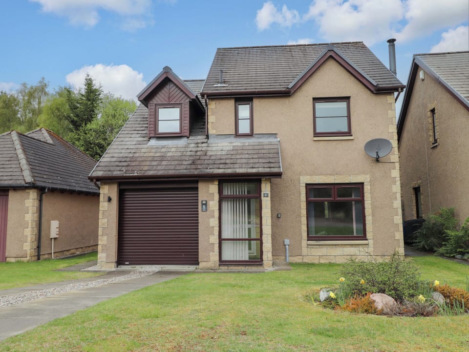 Cottage | Exterior