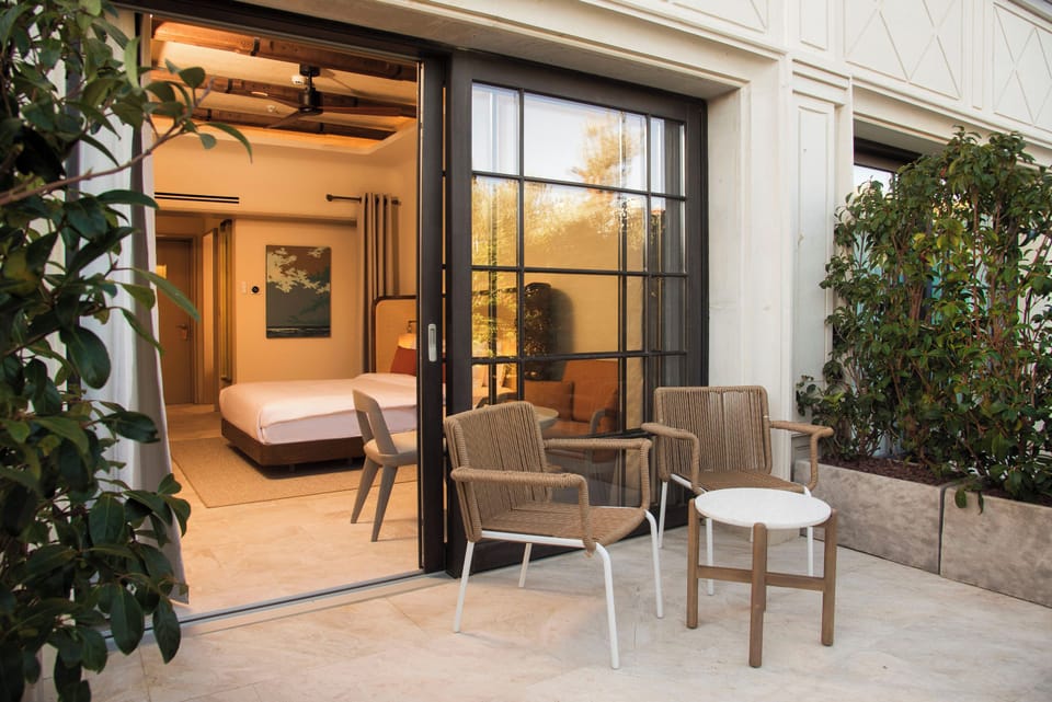 Deluxe Room, Garden View | Terrace/patio