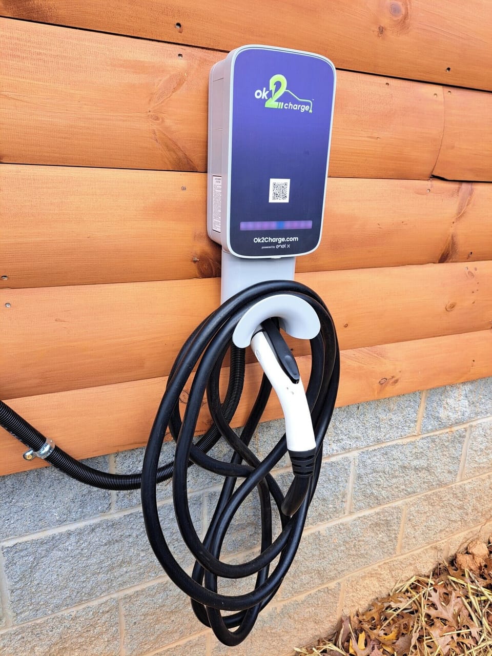 Enel X Ok2Charge Type 2 charger. 