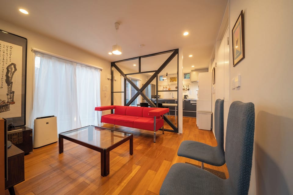 Comfort Villa, Bay View | Living area | Flat-screen TV