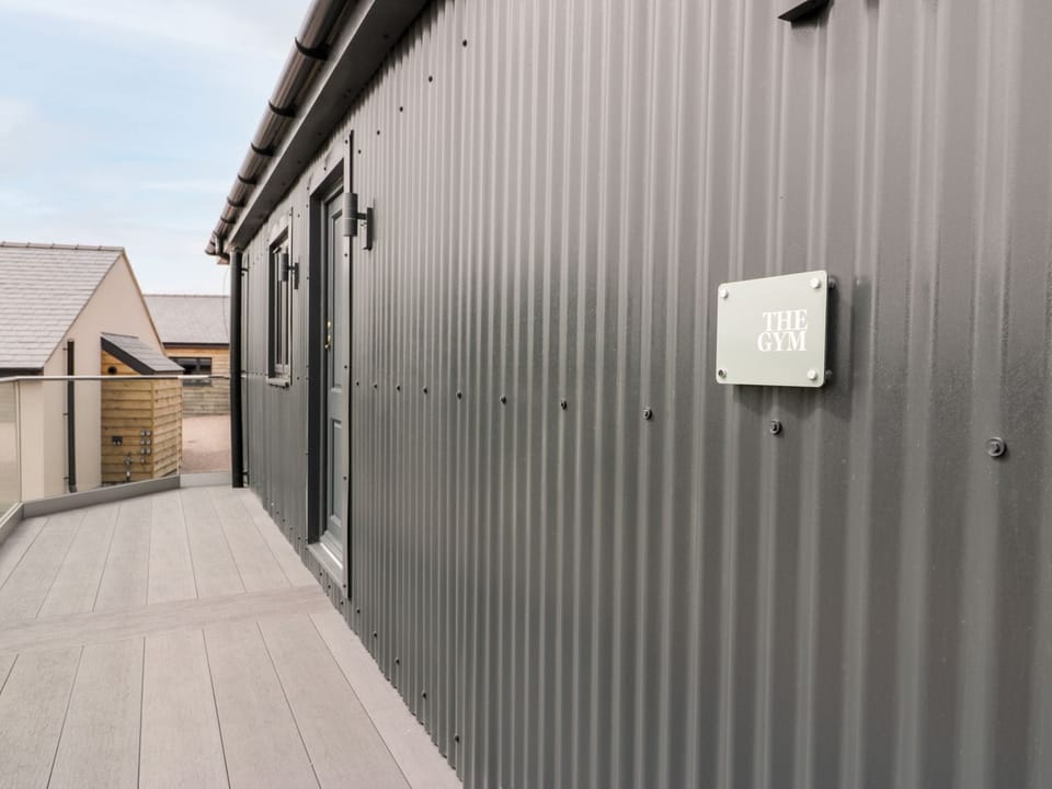 Cottage | Exterior detail