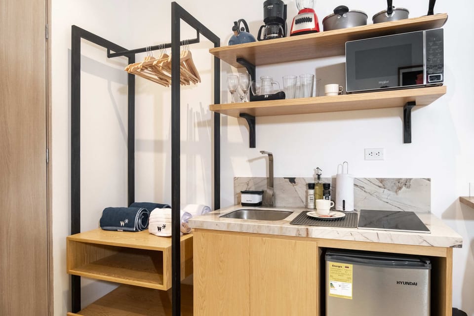 Modern and fully equipped kitchen