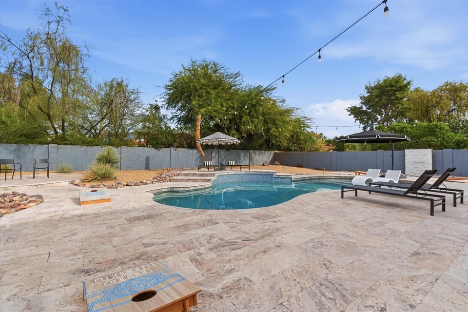 Quiet residential setting with a private, upscale atmosphere