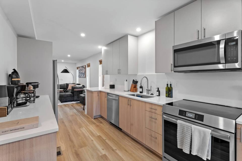 Fully stocked kitchen equipped to make family meals