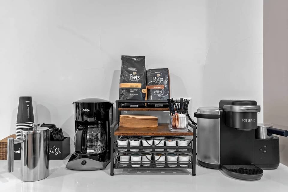 Various coffee making methods: Keurig, drip coffee, french press