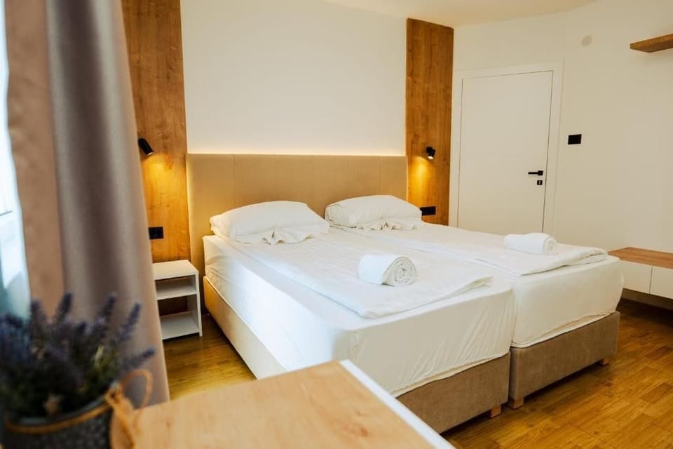 Comfort Double Room, Balcony, Mountain View | Free WiFi