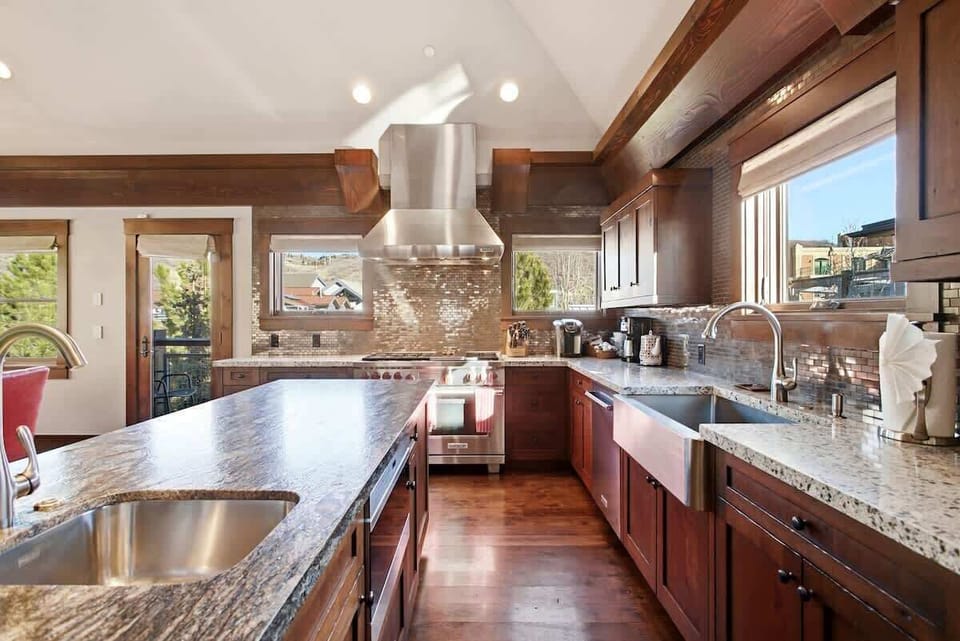 Gourmet Kitchen