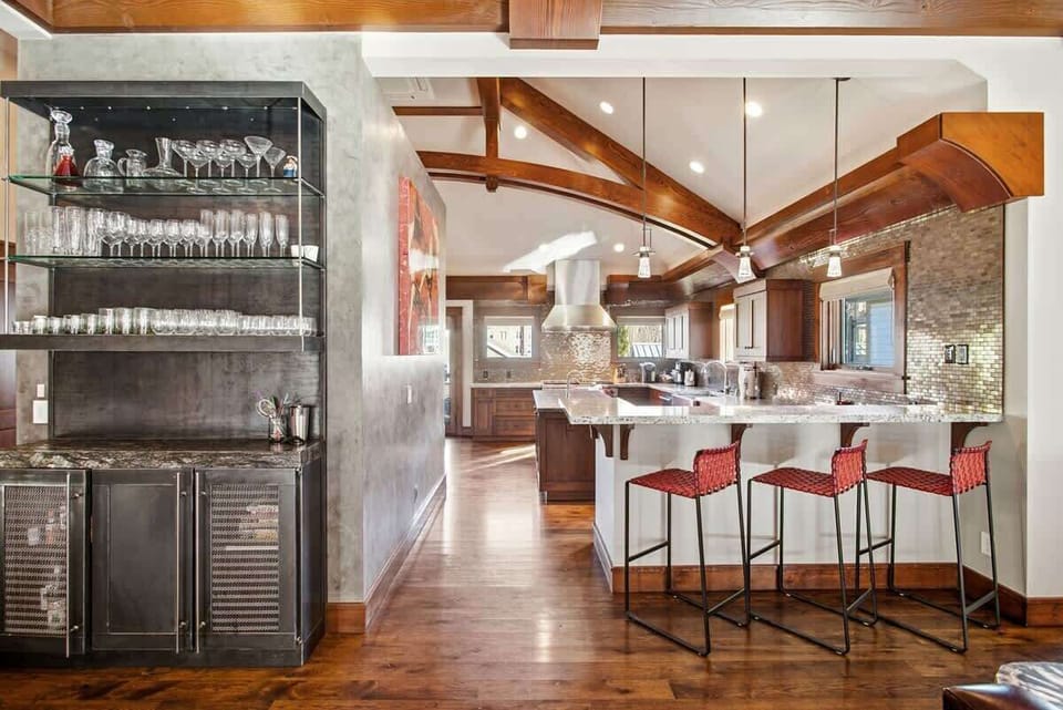 Breakfast Bar