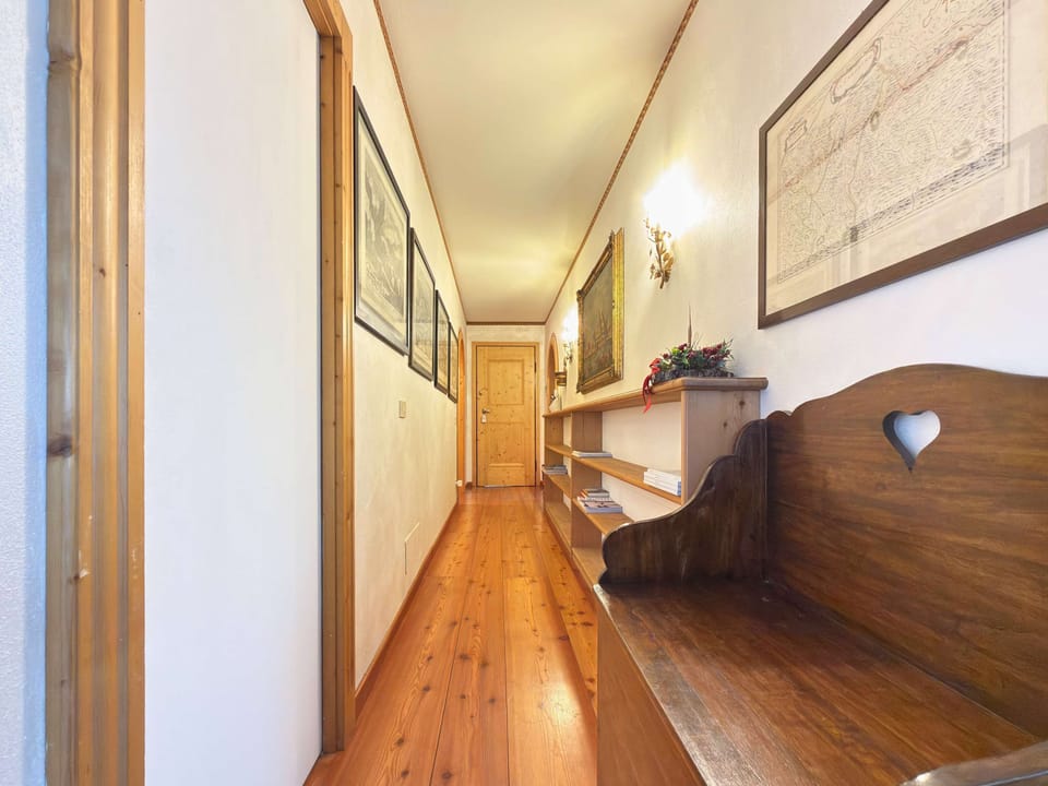 House | 3 bedrooms, desk, Internet