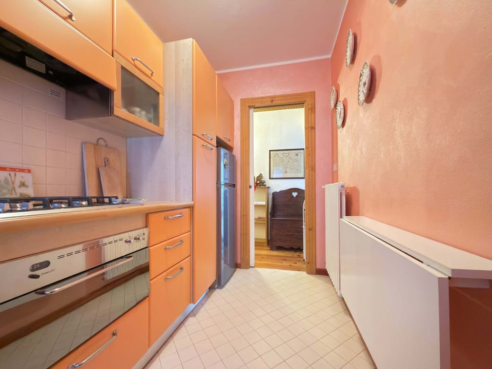 House | 3 bedrooms, desk, Internet