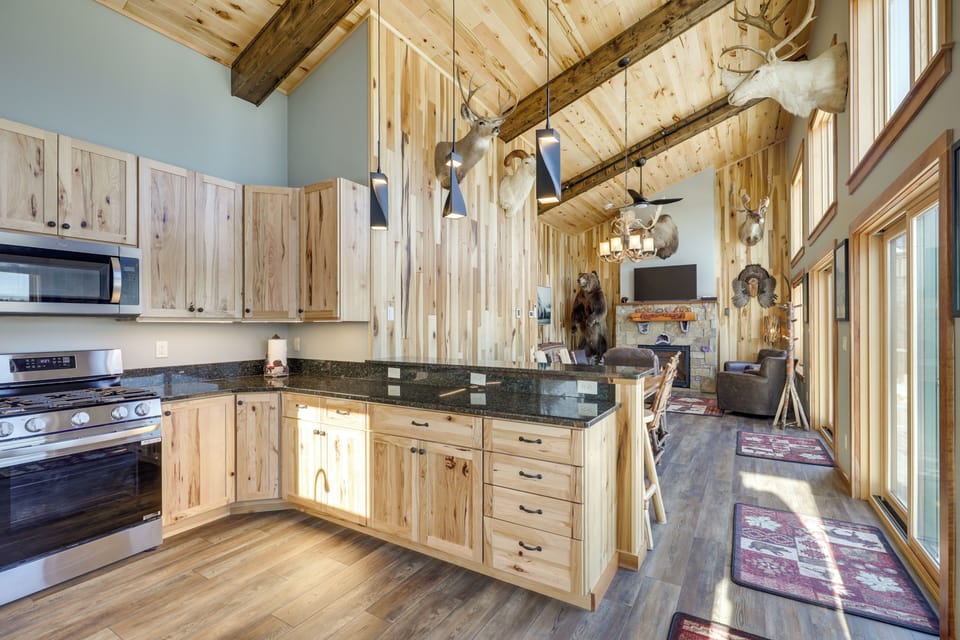 House (2 Bedrooms) | Interior