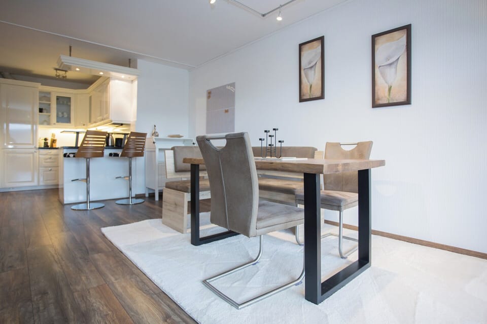 Apartment | Dining