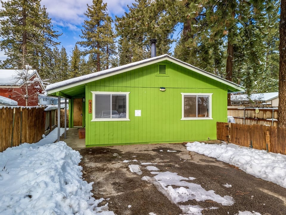 House, 3 Bedrooms | Exterior