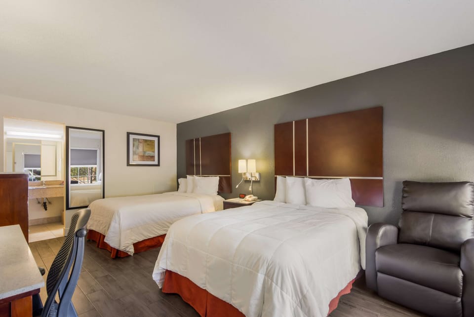 In-room safe, desk, laptop workspace, blackout drapes